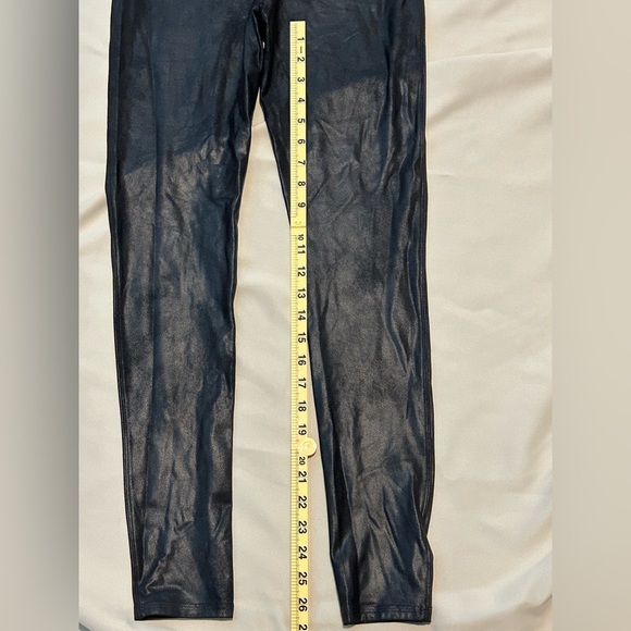 Spanx Faux Leather Leggings - XL - Picture 10 of 11